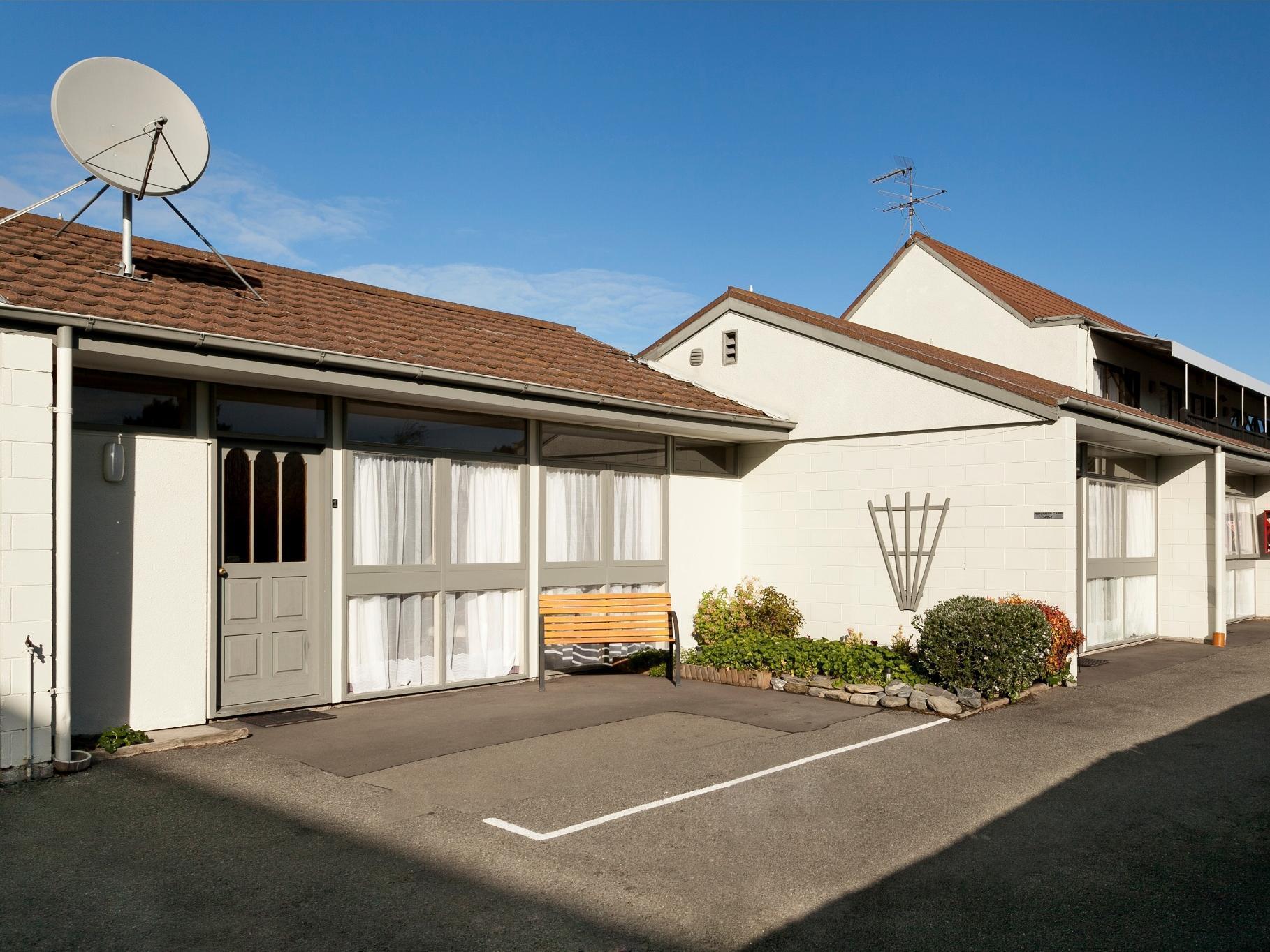 Merivale Court Motel & Apartments Christchurch Exterior photo